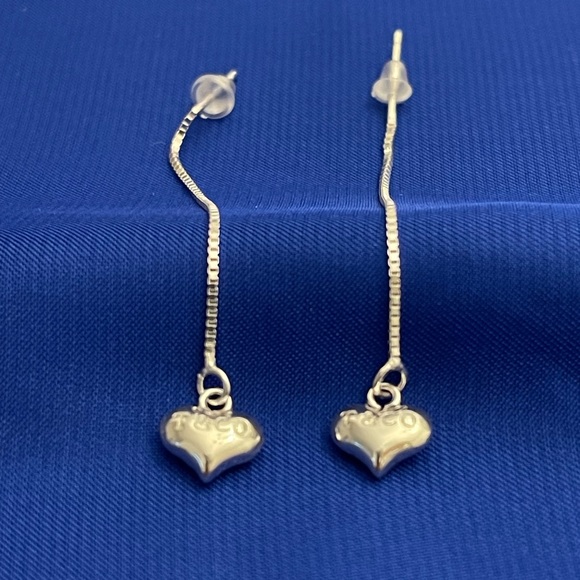 Dangling earring - Picture 1 of 1